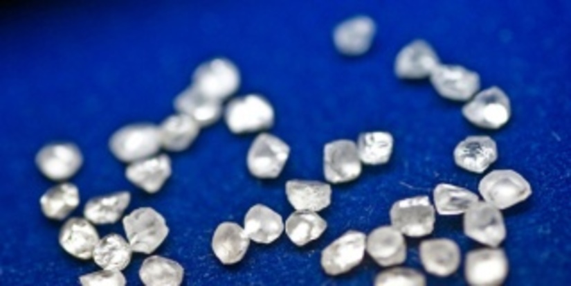 Работники Petra Diamonds отчаянно борются против сокращения штата