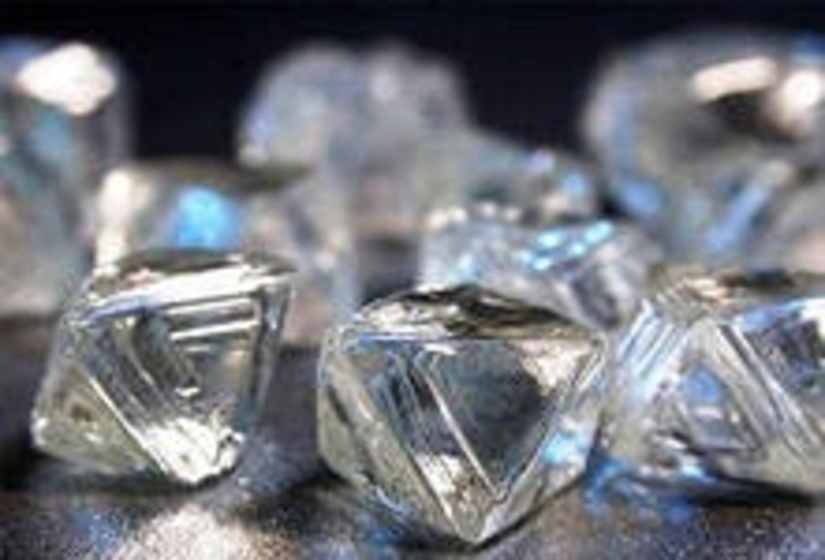 De Beers увеличила объем алмазодобычи во 2-м квартале