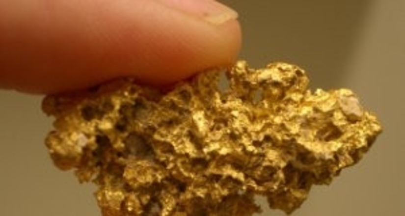 Снижение качества месторождений поддержит золото